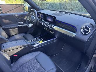 Mercedes EQB EQB 250+ PANORAMA Ambiance AMG Trekhaak Camera VOL picture 5