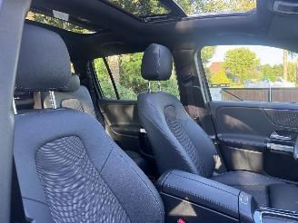 Mercedes EQB EQB 250+ PANORAMA Ambiance AMG Trekhaak Camera VOL picture 6