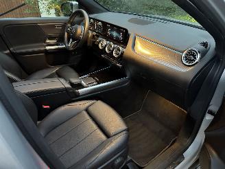 Mercedes GLA GLA 250 e PANORAMA AHK Ambiance ACC Leder VOLL picture 5
