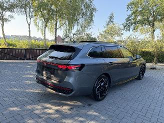 Volkswagen Passat Passat Variant 2.0 TDI 110 kW 3x R-line PANO HUD picture 2