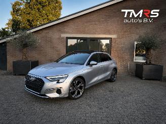 uszkodzony samochody osobowe Audi A3 A3 Sportback 40 TFSI e S-Line PANORAMA Hybride ! 2024/4