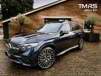 Unfallwagen Mercedes GLC GLC 300 e 4Matic AMG PANORAMA MASSAGE HUD AMBIANCE VOLL 2023/7