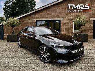 uszkodzony samochody osobowe BMW 5-serie 530 5 Limousine 530 e M Sport Ambiance Leder Harman&Kardon VOLL 2025/2