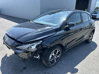 krockskadad bil auto MG 3 HYBRID+ 2024/12