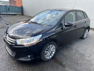 krockskadad bil auto Citroën C4  2011/5