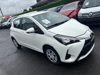 Coche accidentado Toyota Yaris  2020/6