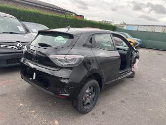 krockskadad bil auto Renault Clio  2025/2