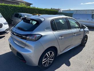 skadebil auto Peugeot 208  2020/7