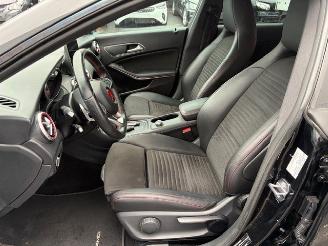 Mercedes Cla-klasse AUTOMAAT picture 6