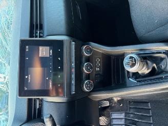 Renault Clio  picture 8