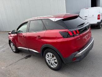 krockskadad bil auto Peugeot 3008 automaat STYLE 2021/1