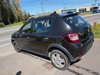 Avarii autoturisme Dacia Sandero STEPWAY 2015/5