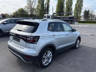 skadebil auto Volkswagen T-Cross  2021/10