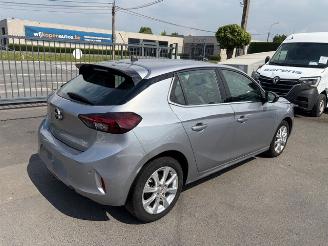 skadebil auto Opel Corsa AUTOMAAT 2020/10
