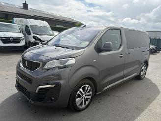 skadebil auto Peugeot Traveller 9 seats FULL OPTION 2017/4