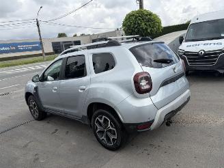 Vaurioauto  passenger cars Dacia Duster  2019/4