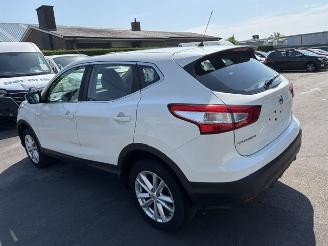 skadebil auto Nissan Qashqai  2017/11