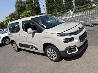 Voiture accidenté Citroën Berlingo 5 seats 2020/10