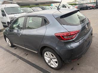 Schadeauto Renault Clio  2020/10