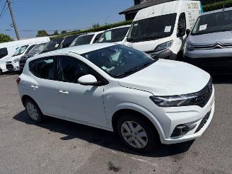 Coche accidentado Dacia Sandero  2022/12