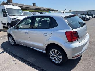 krockskadad bil auto Volkswagen Polo  2017/8