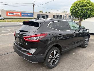 Damaged car Nissan Qashqai AUTOMAAT 2019/4