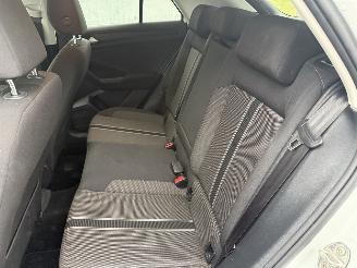Volkswagen T-Roc 1.0 TSI Style picture 25