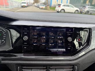Volkswagen Polo 1.0 TSI Highline Automaat picture 14