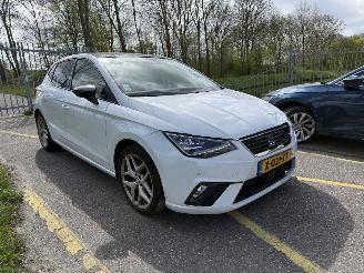 damaged passenger cars Seat Ibiza 1.0 TSI FR Automaat 2019/8