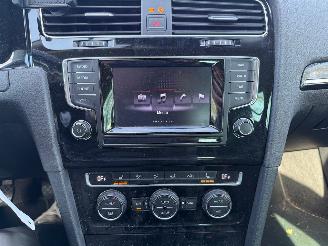 Volkswagen Golf 1.4 TSI ACT Highline picture 14