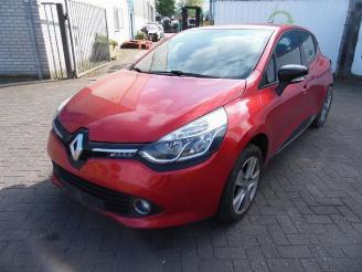 Vrakbiler auto Renault Clio Clio IV (5R), Hatchback 5-drs, 2012 / 2021 1.5 Energy dCi 90 FAP 2015/7