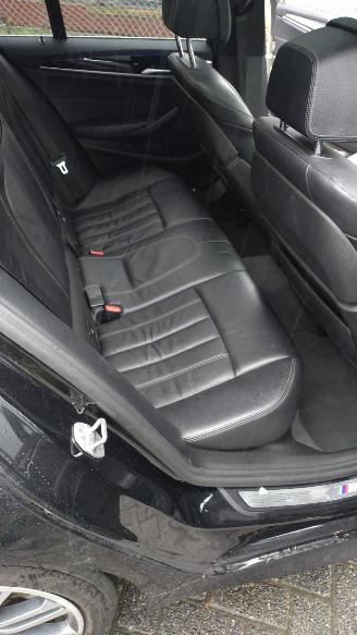 BMW 5-serie 520d Touring High execut M-sport Pano Super mooie auto!! picture 18