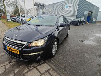 Peugeot 308 1.2 e-thp bleu lion ex. mooie auto lichte schade ijdbaar picture 3