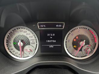 Mercedes A-klasse A180 ambition mooi frisse auto!! lichte schade picture 19