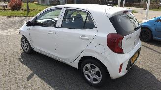 Kia Picanto 1.0DPI Comforline mooie auto !! picture 5