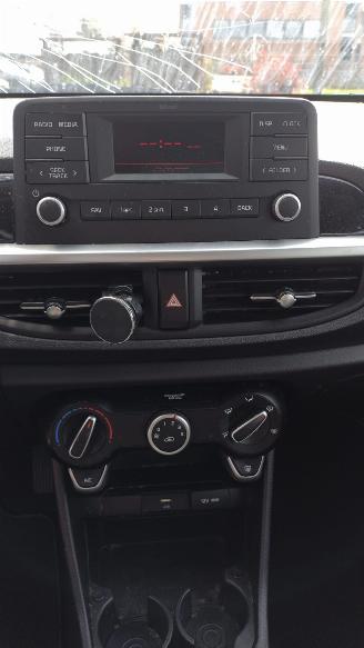 Kia Picanto 1.0DPI Comforline mooie auto !! picture 13