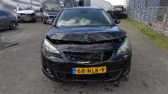 Opel Astra 1.4 Turbo Sport Cosmo Leuke auto motor loopt auto rijdt! picture 2