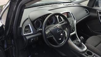 Opel Astra 1.4 Turbo Sport Cosmo Leuke auto motor loopt auto rijdt! picture 9