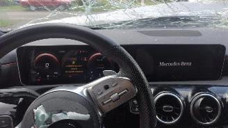 Mercedes A-klasse A200 AMG 2020 100.000 km! picture 13