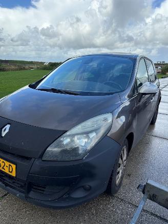 Renault Scenic 1.5 dCi picture 3