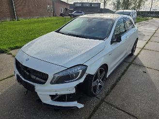 Mercedes A-klasse a250 picture 2