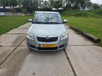 Coche siniestrado Skoda Fabia  2010/2