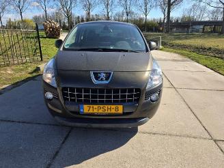 demontáž osobní automobily Peugeot 3008 3008 I (0U/HU), MPV, 2009 / 2016 1.6 16V THP 155 2011/3