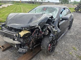 Mercedes Cla-klasse 45 S AMG Turbo 16V 4-Matic picture 3