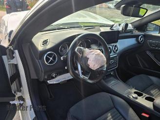 Mercedes Cla-klasse CLA (117.3), Sedan, 2013 / 2019 2.0 CLA-250 Turbo 16V picture 11