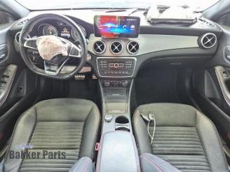  Mercedes Cla-klasse CLA (117.3), Sedan, 2013 / 2019 2.0 CLA-250 Turbo 16V 2015/9