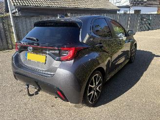Toyota Yaris 1.5 Hybrid Executive AUTOMAAT 141PK picture 2