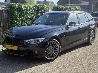 uszkodzony samochody osobowe BMW 3-serie 318i Corporate Lease High Executive AUTOMAAT 136PK 2017/11