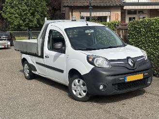 Schadeauto Renault Kangoo E.Z PICK-UP MET EIGEN ACCU 2020/6