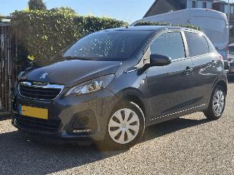 Damaged car Peugeot 108 1.0 e-VTi Active 2020/7